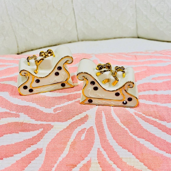 Lenox Other - JAN6-New Lenox Jewels of Christmas Amethyst Sleigh Salt & Pepper Shakers